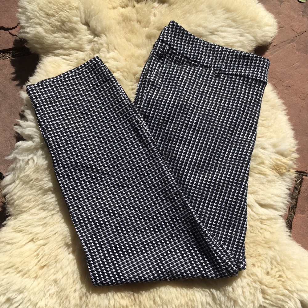 Houndstooth cropped trouser